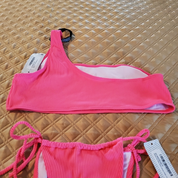 NWT Beach Boohoo Ribbed Itsy Bitsy Pink Bikini, Size 10 - Picture 7 of 13